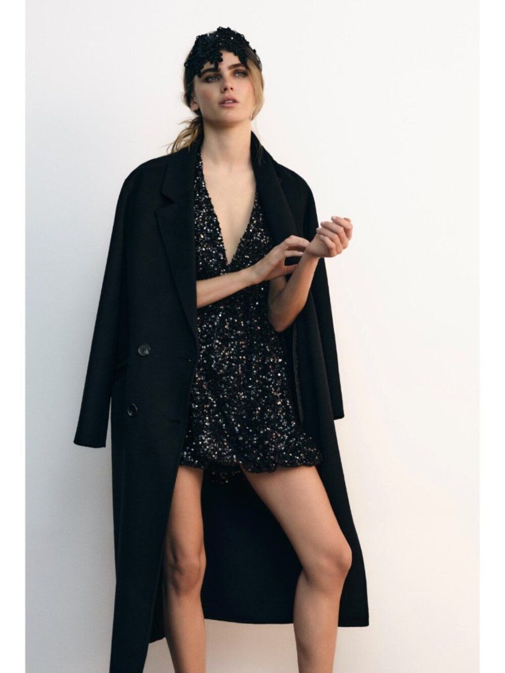 Zara Womens Sequin Dress XL Black Halter Vneck Open Back Cocktail 9808/574 NWT